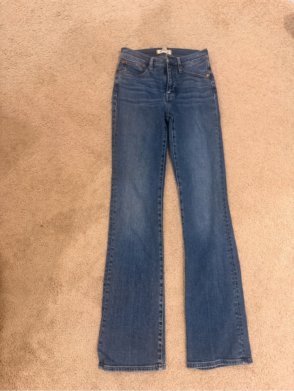 Madewell Kick Out Blue Bootcut Full Length Jeans
